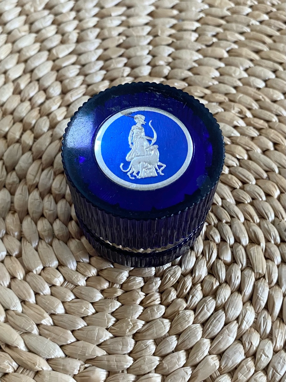 Vtg 1970s Avon Moonwind Sachet Vanity Jar Cobalt Blue Glass